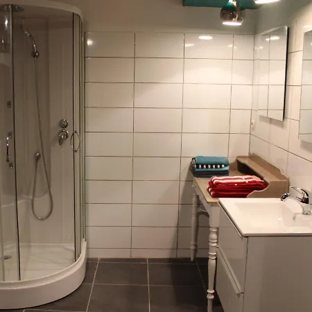 Avec Cheminee, Terrasse Et Stationnement - Proche Nancy Et Moselle - Fr-1-584-50 Holiday home Tonnoy