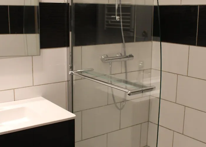 Avec Cheminee, Terrasse Et Stationnement - Proche Nancy Et Moselle - Fr-1-584-50 Tonnoy